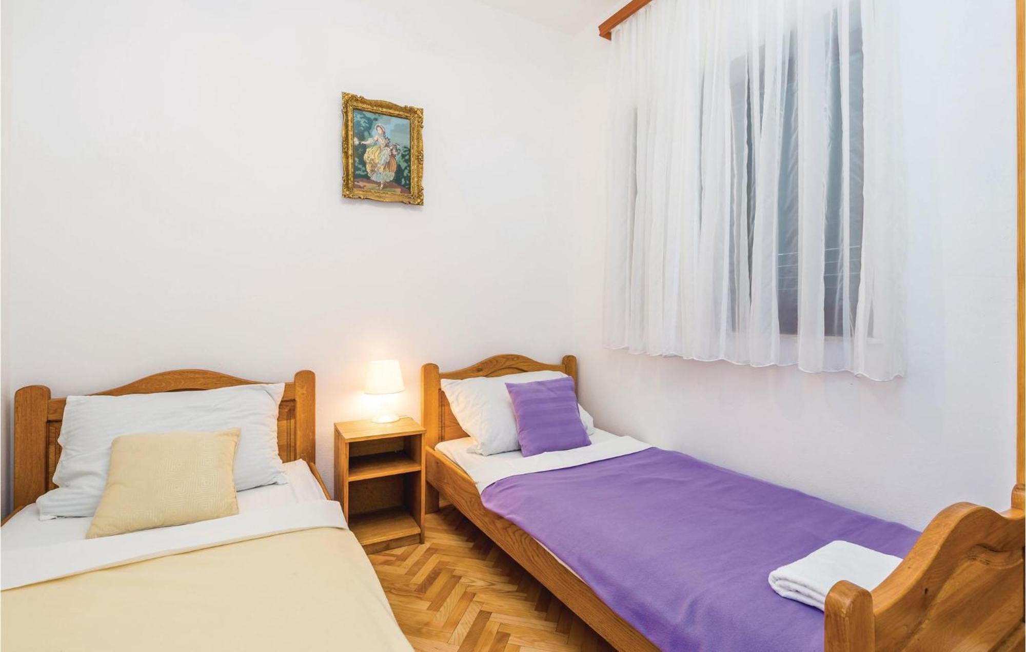 2 Bedroom Stunning Apartment In Senj 센 외부 사진