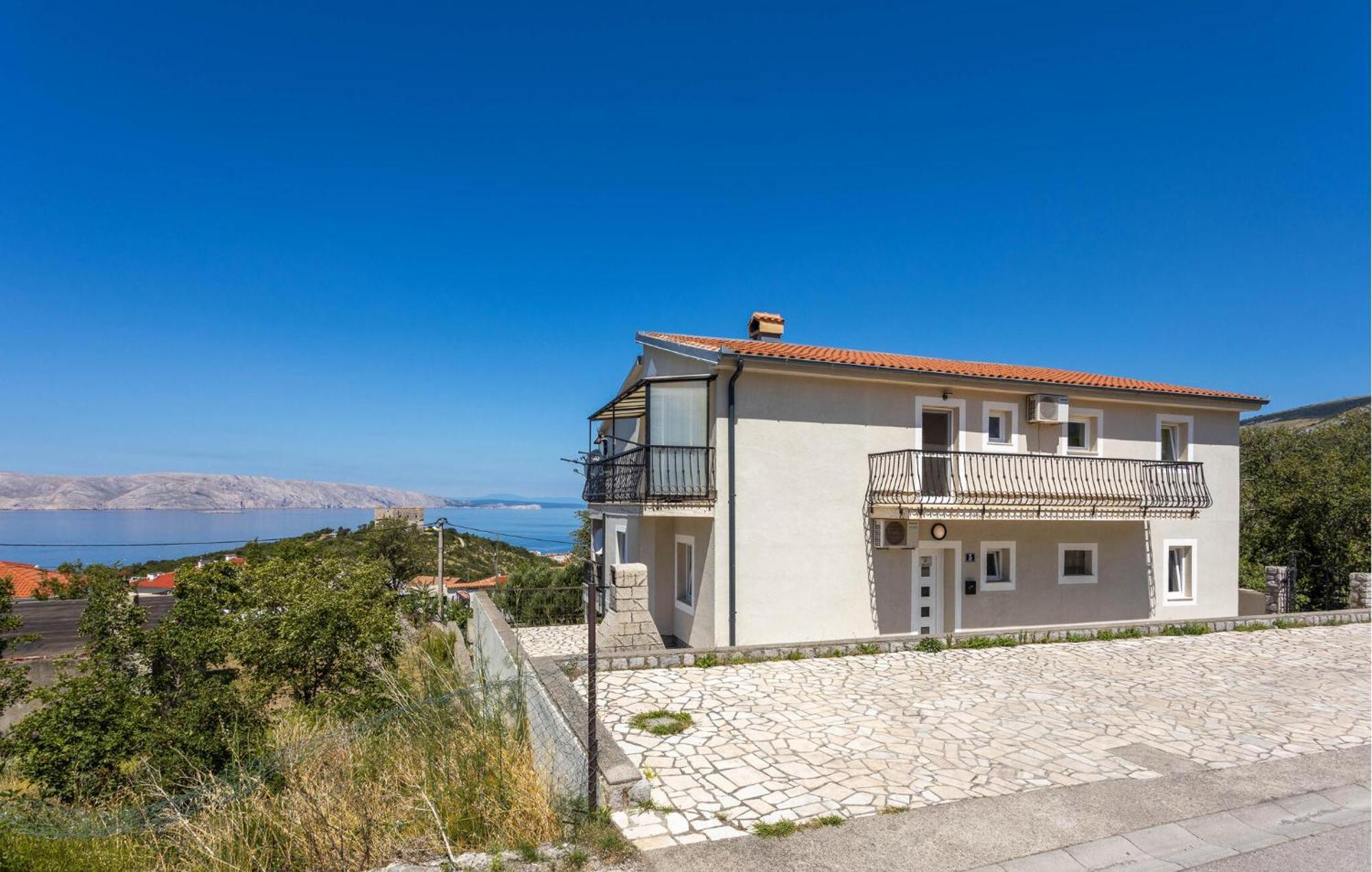 2 Bedroom Stunning Apartment In Senj 센 외부 사진